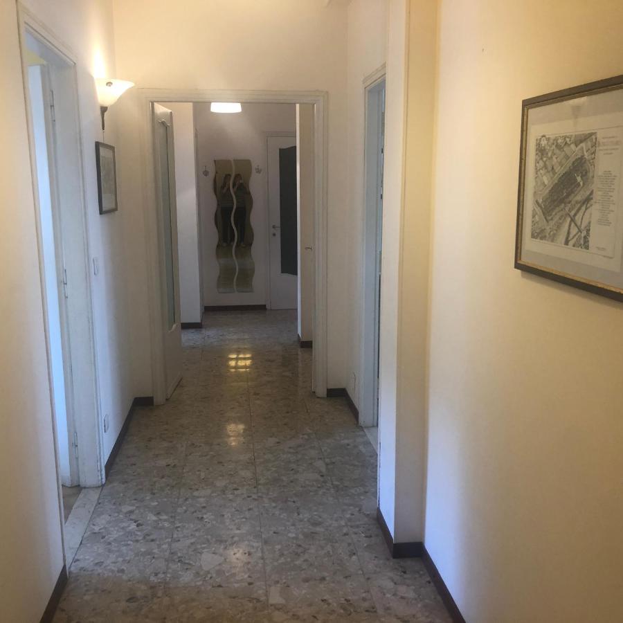 Apartment Montebello Parma Luaran gambar