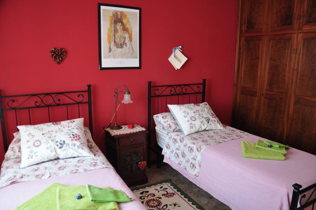 Apartment Montebello Parma Luaran gambar