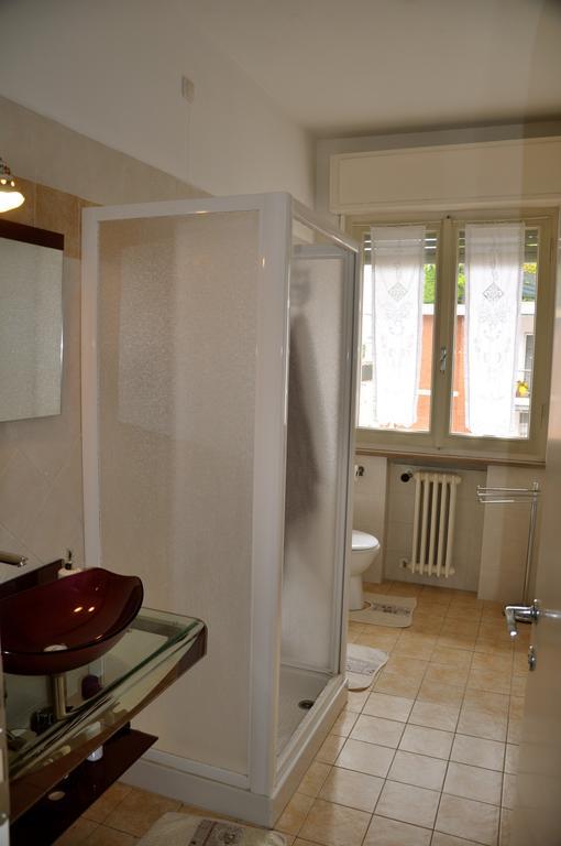 Apartment Montebello Parma Luaran gambar